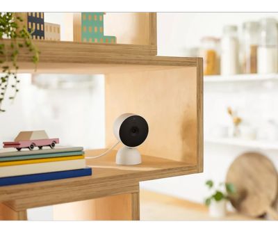 Google Nest Cam Indoor V2 - Interieur compatible google home