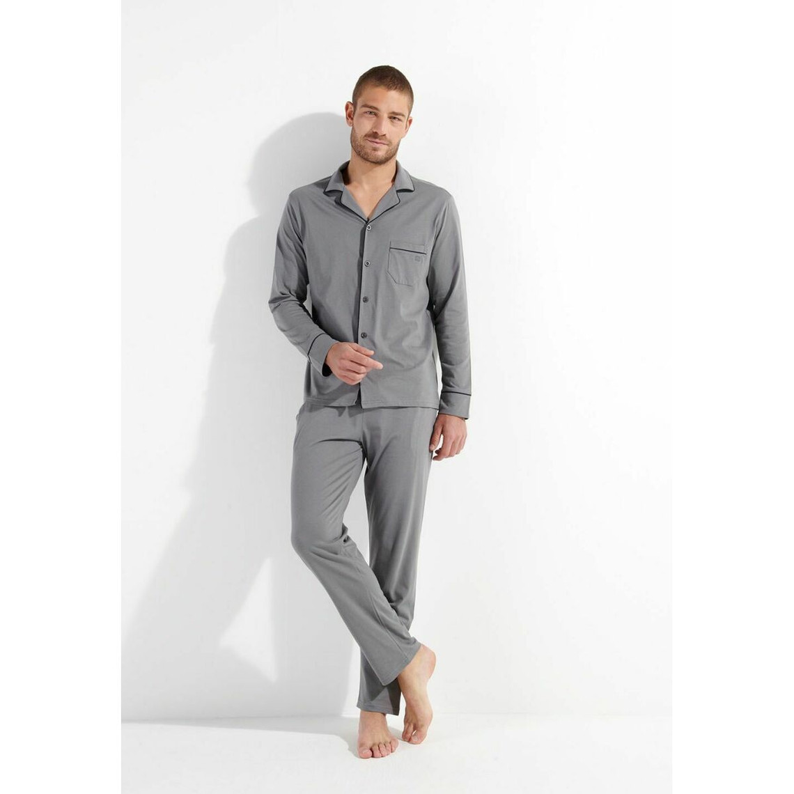 Pyjama pantalon gris passepoil marine en coton
