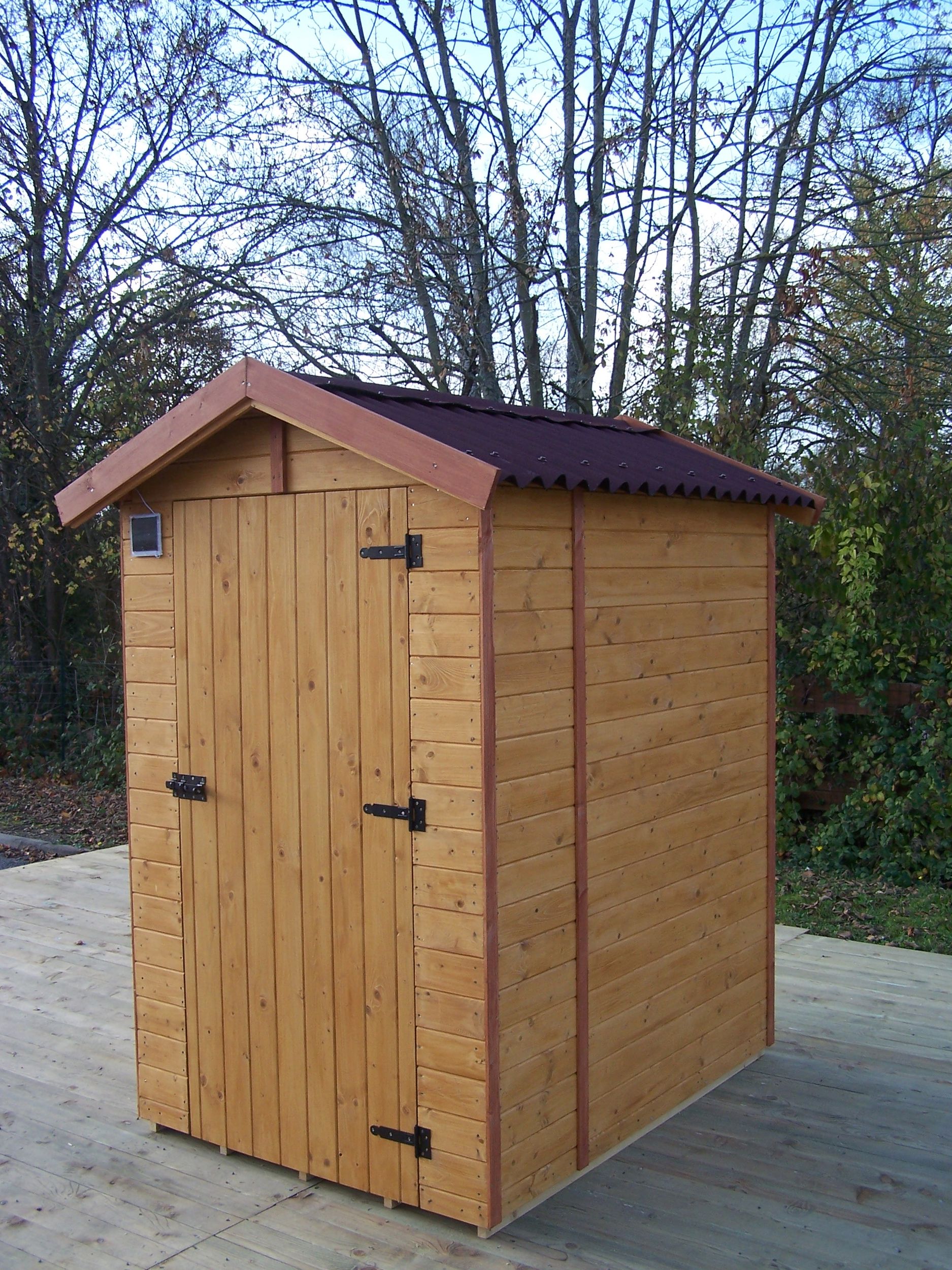 Abri EDEN toilettes sèches bois massif avec plancher avec panneau épaisseur 16 mm avec lave-mains